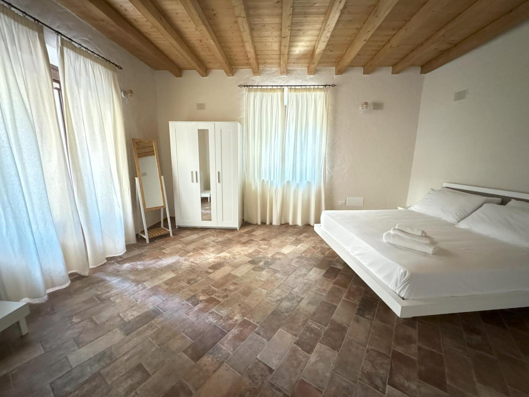 Casa Marinari Bed and Breakfast Scalea Eksteriør billede